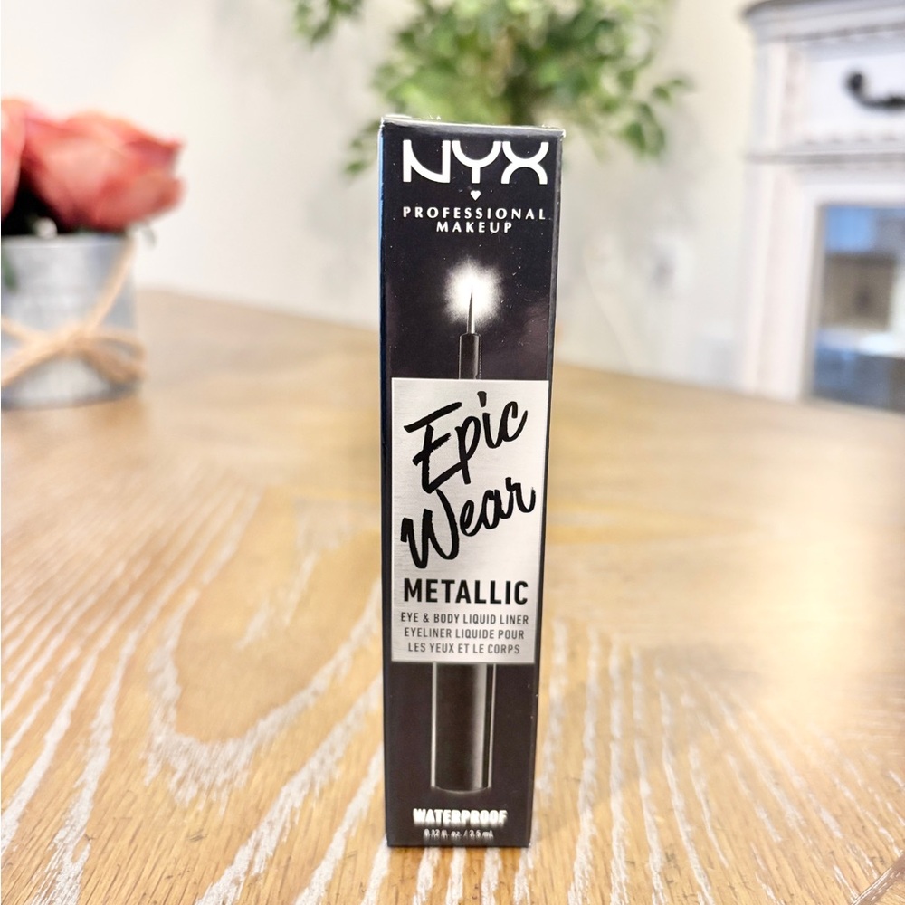 NYX Epic Wear Metallic Liquid Liner Waterproof Black Metal NEW